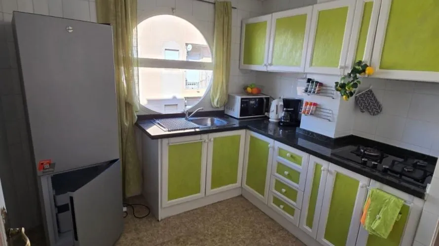Apartamento de 2 dormitorios en Torrevieja, España No. 1690 № 1