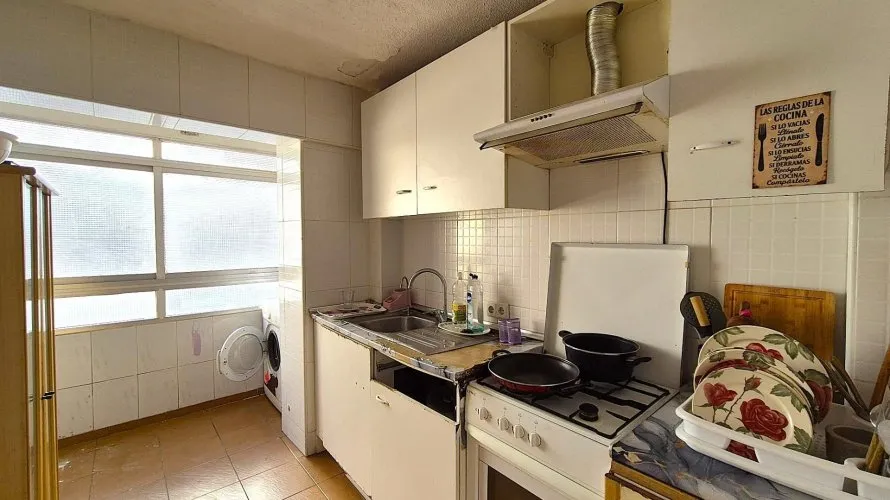 Apartamento de 1 dormitorio en Alicante, España No. 1697 № 6
