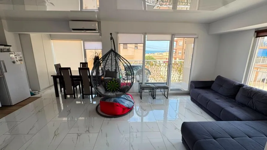 Apartamento de 2 dormitorios en Torrevieja, España No. 1693 № 22