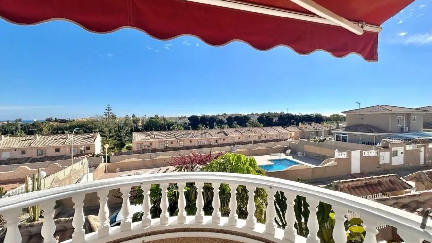 Villa de 2 dormitorios en Torrevieja, España No. 1725 № 13