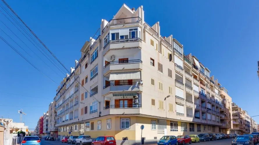 Apartamento de 65m² en Torrevieja, España No. 1916