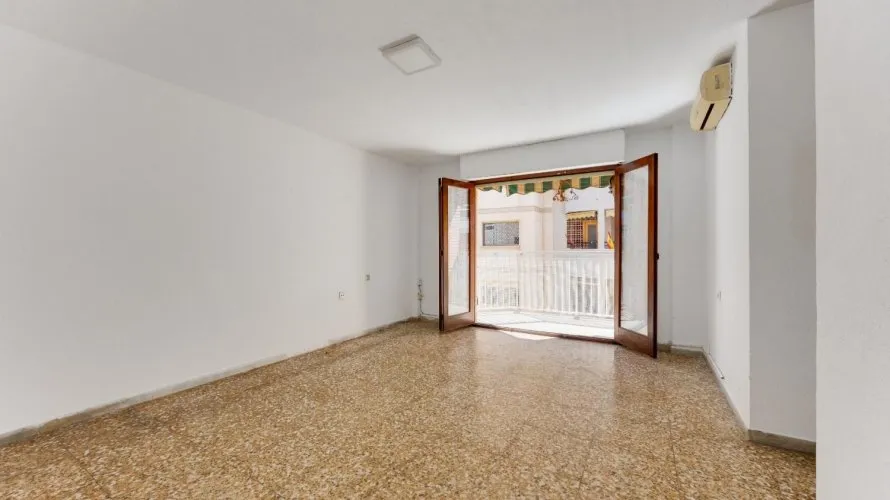 Apartamento de 105m² en Torrevieja, España No. 1915 № 17