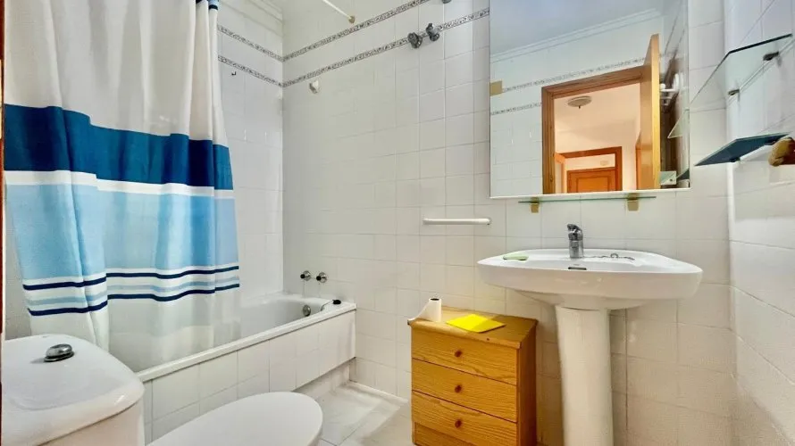 Apartamento de 3 dormitorios en Torrevieja, España No. 1838 № 14