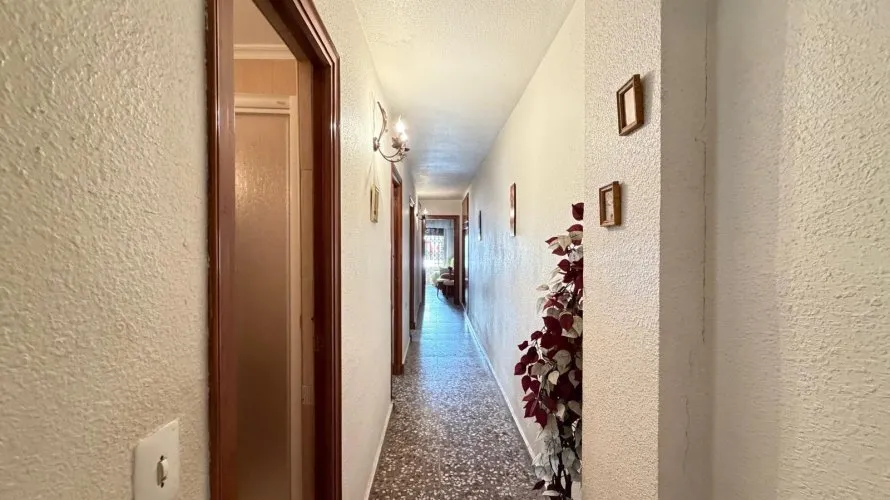 Apartamento de 3 dormitorios en Torrevieja, España No. 1863 № 16