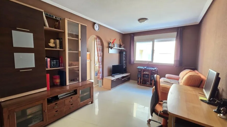 Apartamento de 1 dormitorio en Torrevieja, España No. 1748 № 28