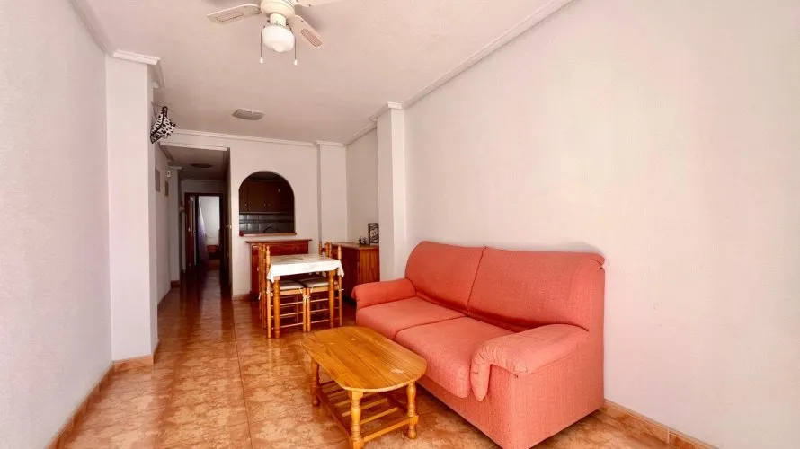 Apartamento de 1 dormitorio en Torrevieja, España No. 1853 № 18