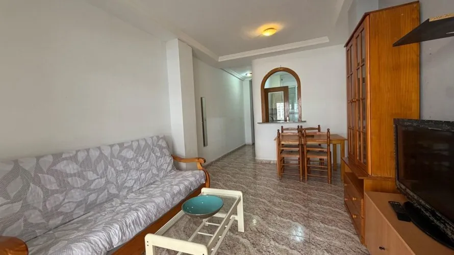 Apartamento de 2 dormitorios en Torrevieja, España No. 1854 № 6