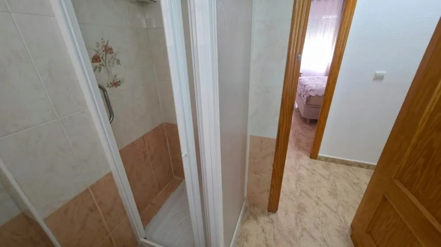 Apartamento de 3 dormitorios en Torrevieja, España No. 1776 № 3