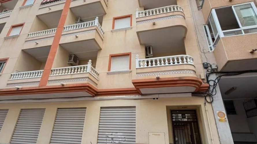 Apartamento de 1 dormitorio en Torrevieja, España No. 1880 № 23