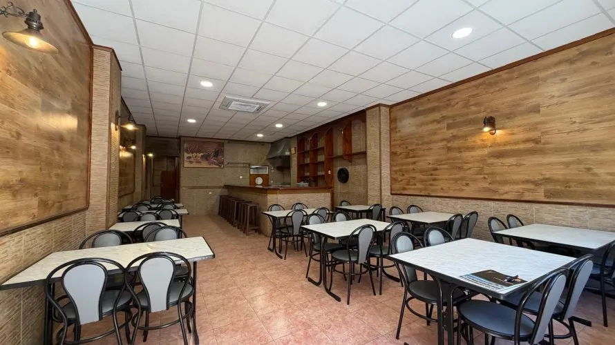 Propiedad comercial de 98m² en Torrevieja, España No. 1860 № 24
