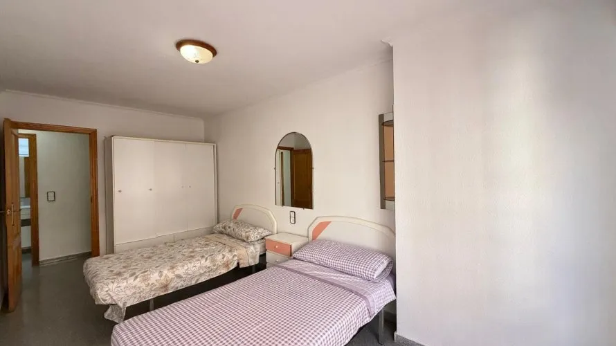 Apartamento de 2 dormitorios en Torrevieja, España No. 1861 № 20
