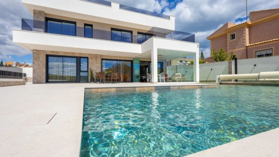 Villa de 234m² en Torrevieja, España No. 1832 № 4