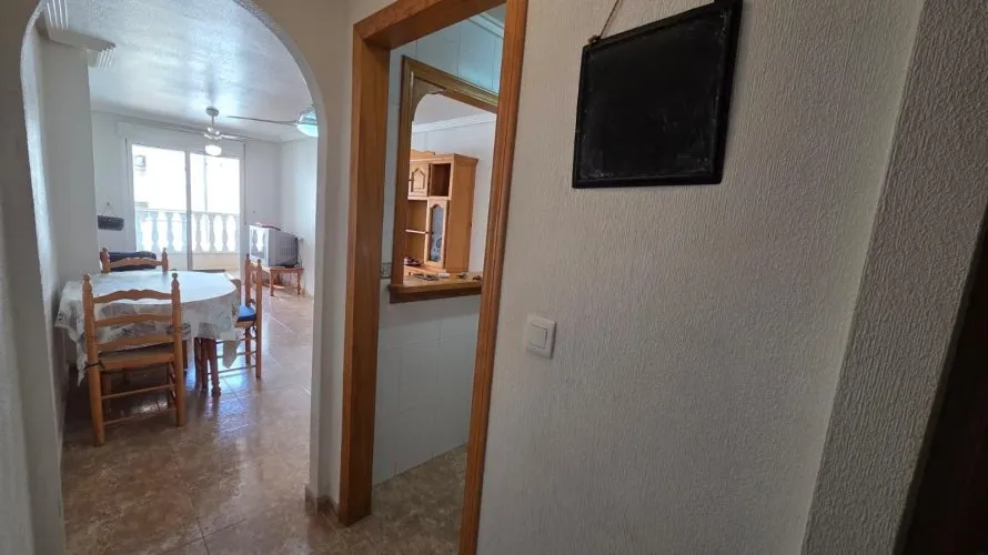 Apartamento de 2 dormitorios en Torrevieja, España No. 1811 № 3