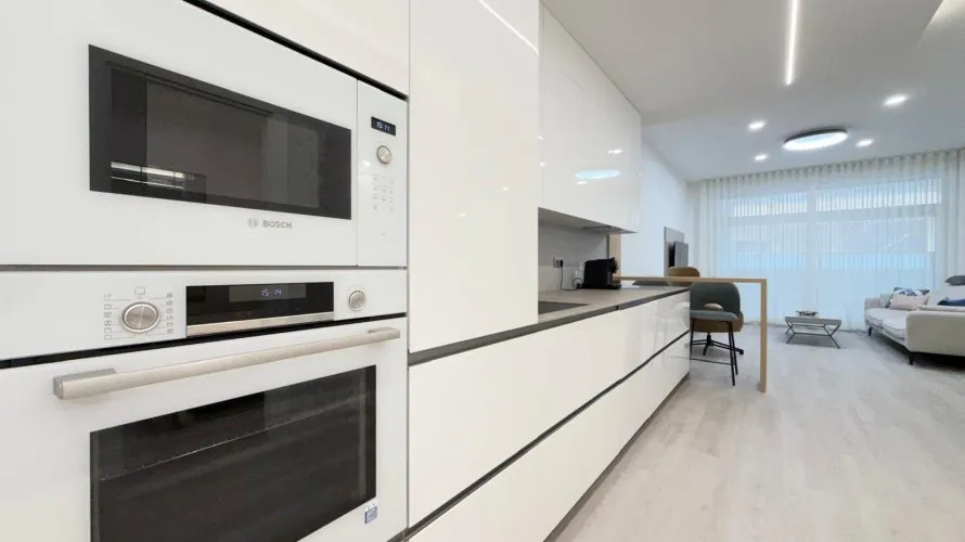 Apartamento de 2 dormitorios en Torrevieja, España No. 1884 № 2