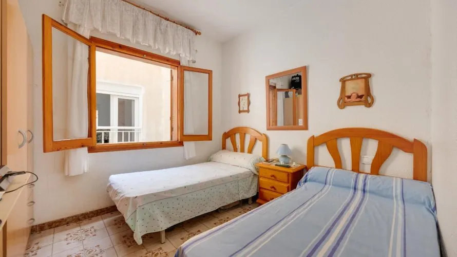 Bungalow de 75m² en Torrevieja, España No. 1767 № 11