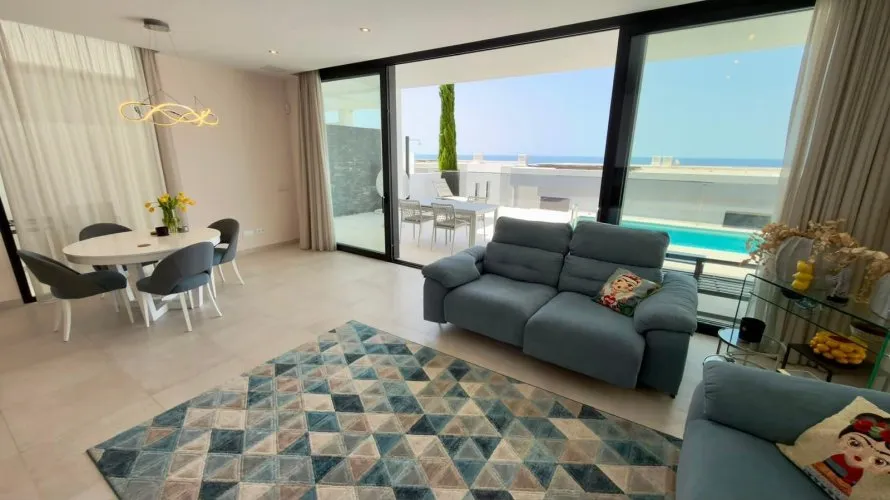 Villa de 4 dormitorios en Calpe, España No. 1758 № 10