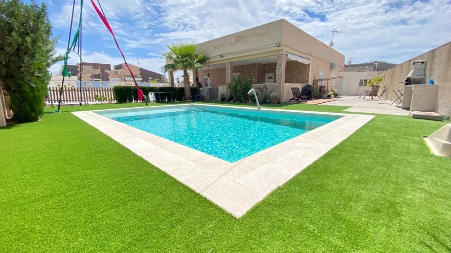 Apartamento de 3 dormitorios en Torrevieja, España No. 1753 № 23
