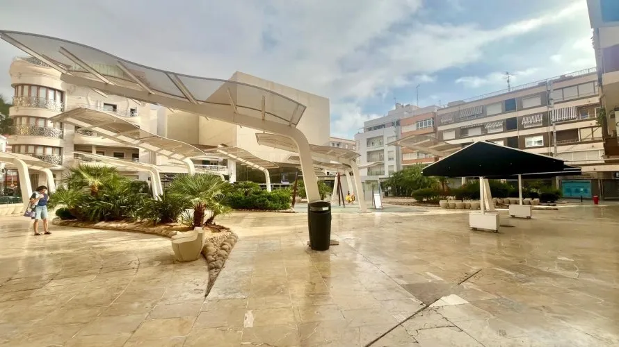 Apartamento de 3 dormitorios en Torrevieja, España No. 1838 № 10