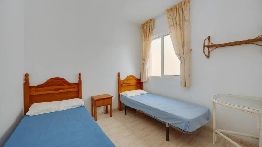 Apartamento de 1 dormitorio en Torrevieja, España No. 1759 № 18