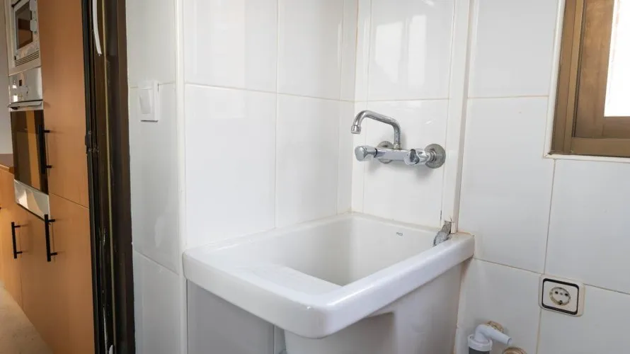 Apartamento de 3 dormitorios en Benidorm, España No. 1877 № 11