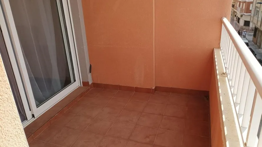 Apartamento de 2 dormitorios en Torrevieja, España No. 1824 № 11