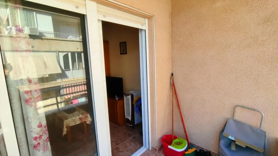 Apartamento de 2 dormitorios en Torrevieja, España No. 1927 № 14