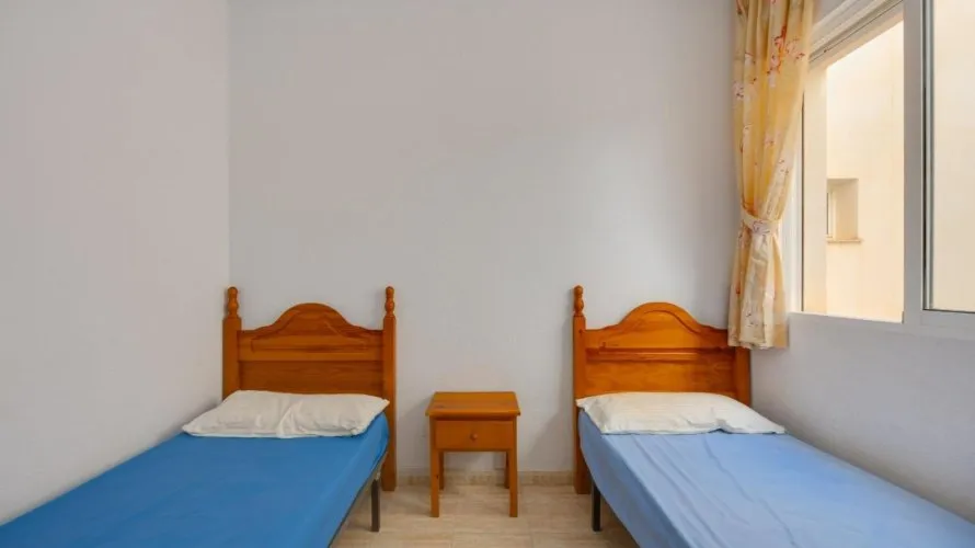 Apartamento de 1 dormitorio en Torrevieja, España No. 1759 № 16