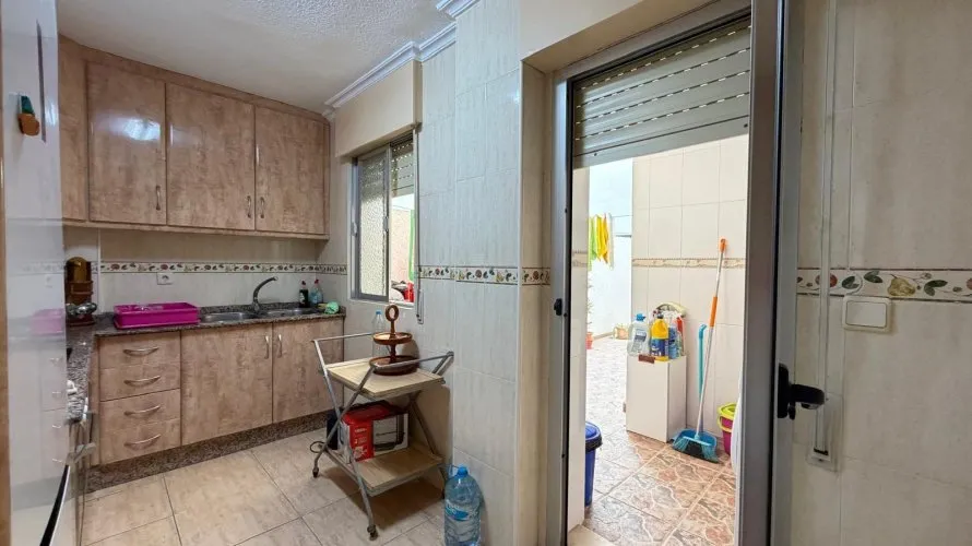 Apartamento de 3 dormitorios en Torrevieja, España No. 1863 № 24