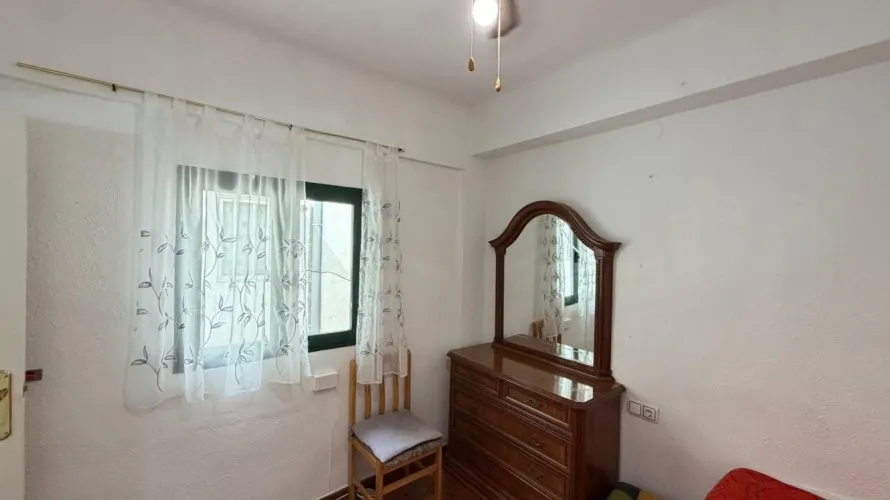 Apartamento de 3 dormitorios en Alicante, España No. 1897 № 17