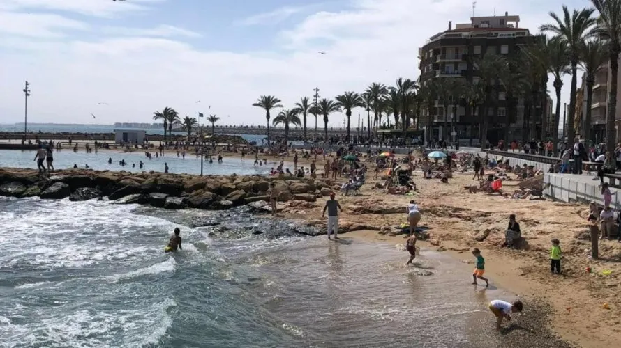 Apartamento de 1 dormitorio en Torrevieja, España No. 1748 № 3