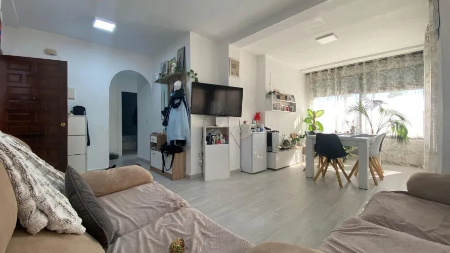 Apartamento de 3 dormitorios en Torrevieja, España No. 1812 № 17