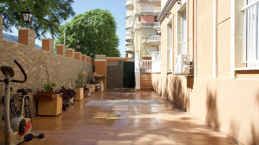 Apartamento de 105m² en Dénia, España No. 1917