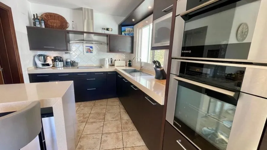 Villa de 229m² en Moraira, España No. 1918 № 15