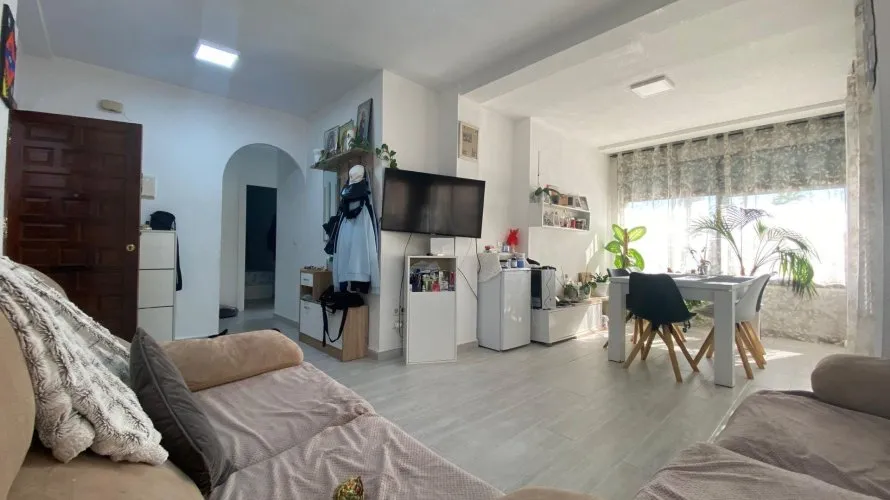 Apartamento de 3 dormitorios en Torrevieja, España No. 1812 № 20