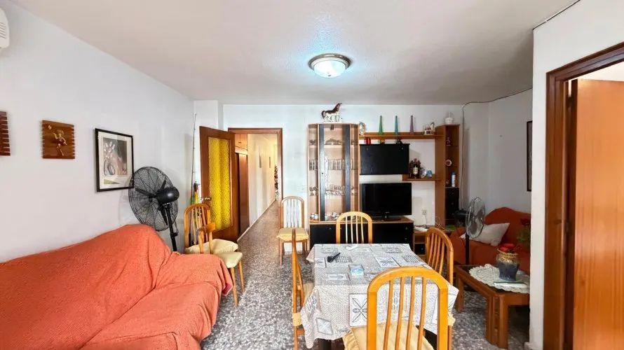 Apartamento de 3 dormitorios en Torrevieja, España No. 1863 № 5