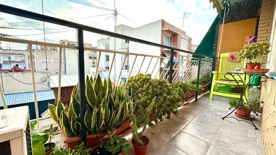 Apartamento de 100m² en Alicante, España No. 1842 № 1