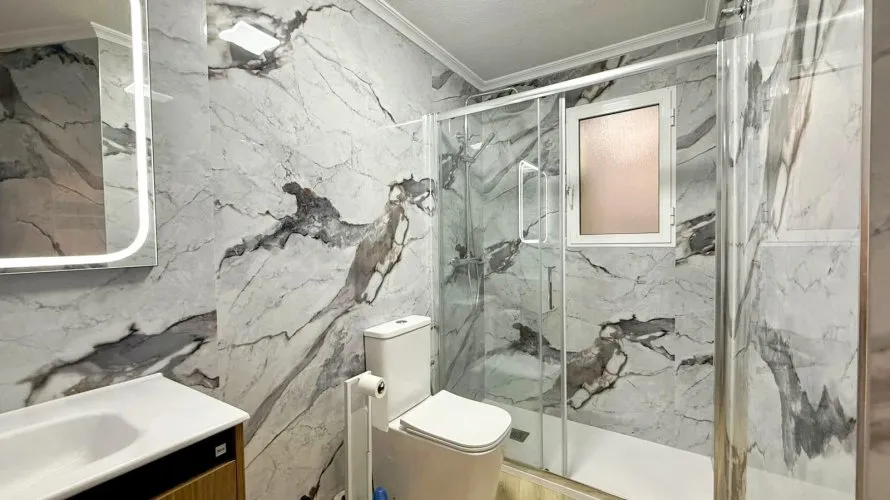 Apartamento de 2 dormitorios en Torrevieja, España No. 1757 № 3