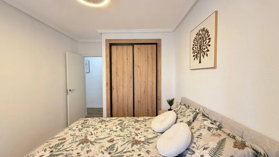 Apartamento de 3 dormitorios en Torrevieja, España No. 1929 № 21