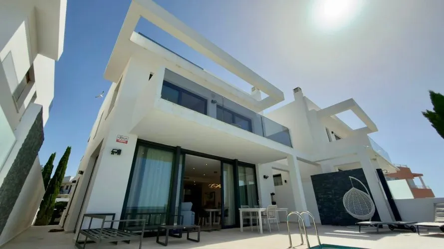 Villa de 4 dormitorios en Calpe, España No. 1758 № 28