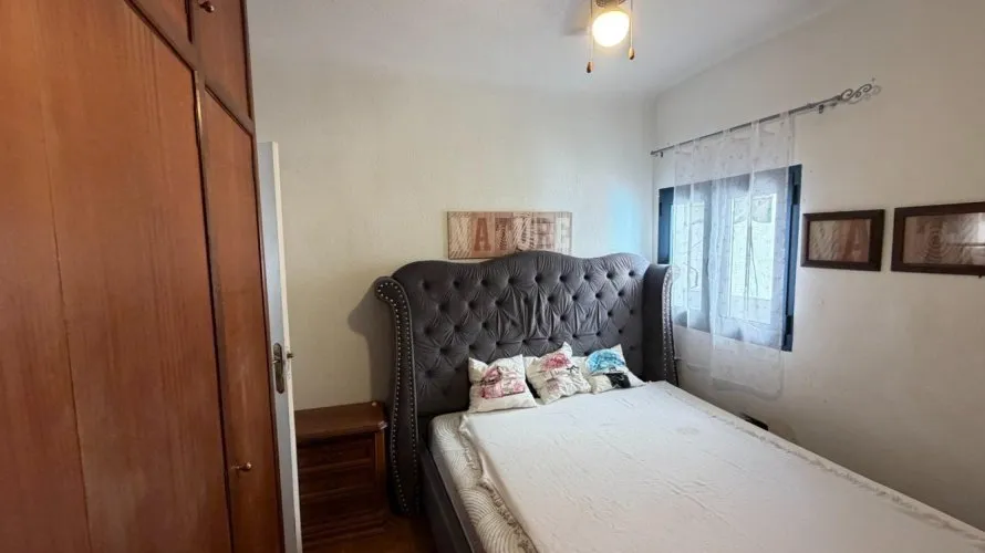 Apartamento de 3 dormitorios en Alicante, España No. 1897 № 8