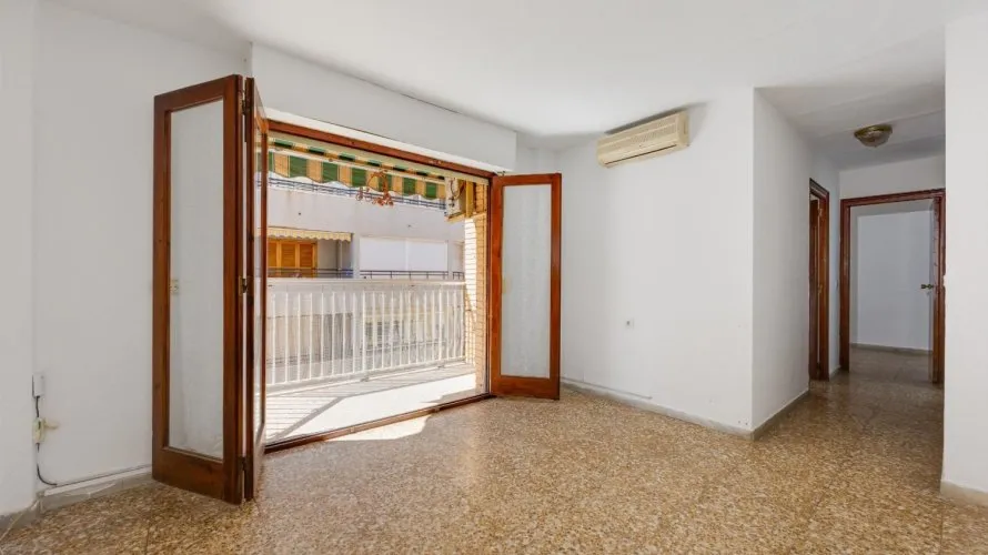 Apartamento de 105m² en Torrevieja, España No. 1915 № 19