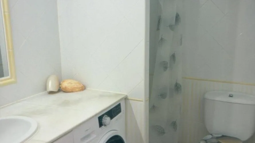 Apartamento de 1 dormitorio en L'Alfàs del Pi, España No. 1930 № 3