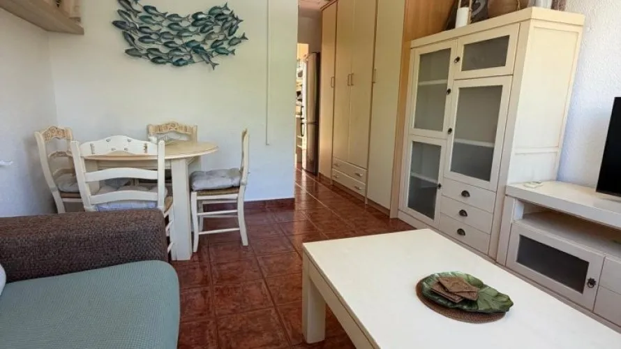 Apartamento de 1 dormitorio en L'Alfàs del Pi, España No. 1930 № 10