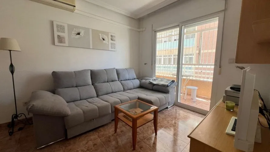 Apartamento de 2 dormitorios en Torrevieja, España No. 1772 № 16
