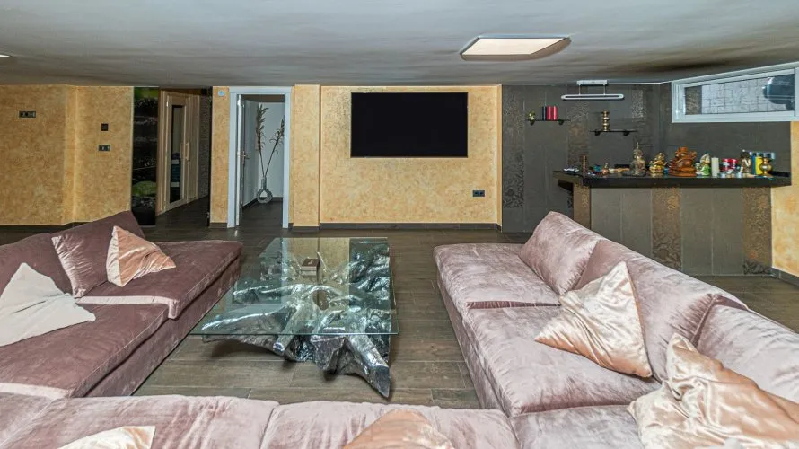 Villa de 370m² en Torrevieja, España No. 1978 № 7