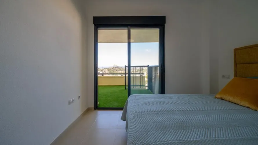 Ático de 4 dormitorios en Villajoyosa, España No. 1983 № 1