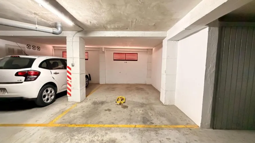 Apartamento de 1 dormitorio en Torrevieja, España No. 1977 № 1