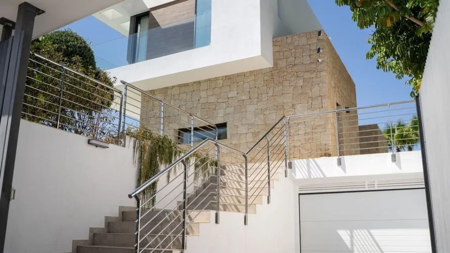 Villa de 4 dormitorios en Finestrat, España No. 1984 № 27