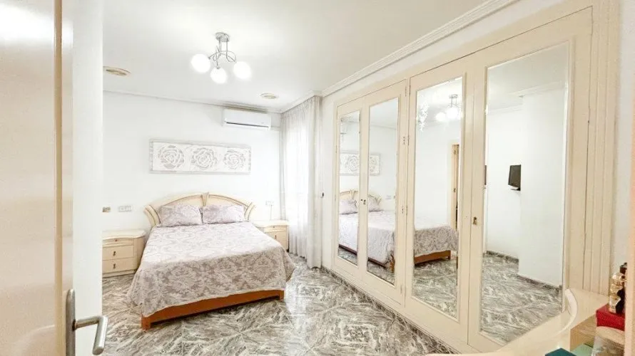 Ático de 1 dormitorio en Torrevieja, España No. 1974 № 9