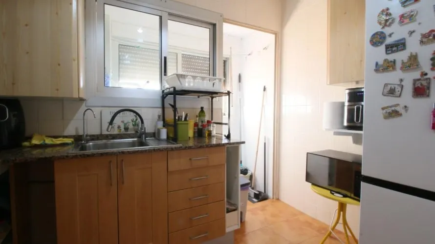 Apartamento de 3 dormitorios en Alicante, España No. 1979 № 8